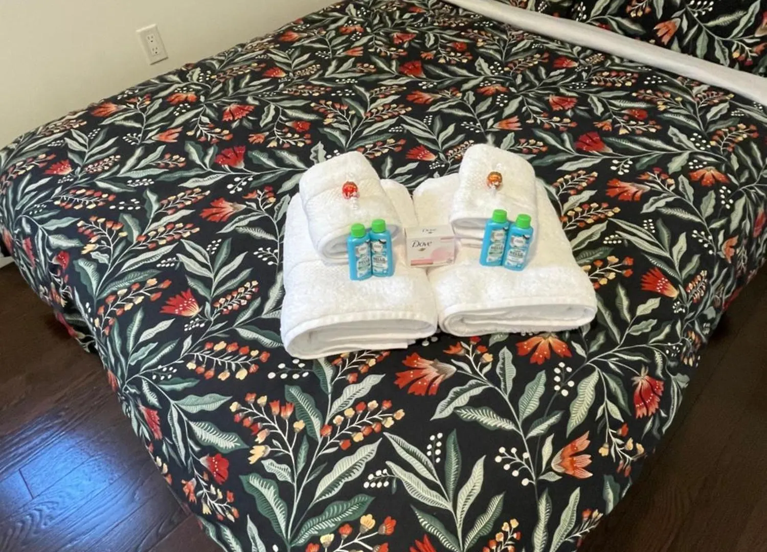 Toronto Great Located Daire 0*,  Kanada