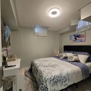 Habitación en casa particular Roryhouse, Toronto