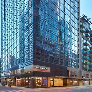 By Marriott Downtown / Entertainment District Otel
